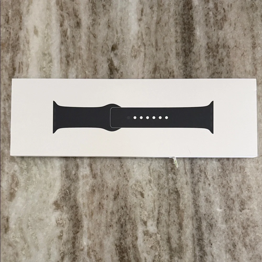 Brand New Apple S/M 42mm Sport Band Strap
